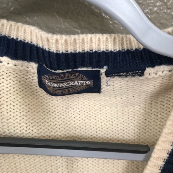 Vintage TownCraft Cardigan Size Medium - Picture 3 of 6